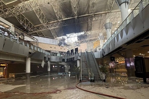 Al-Sabah Punishment at Kuwait Airport