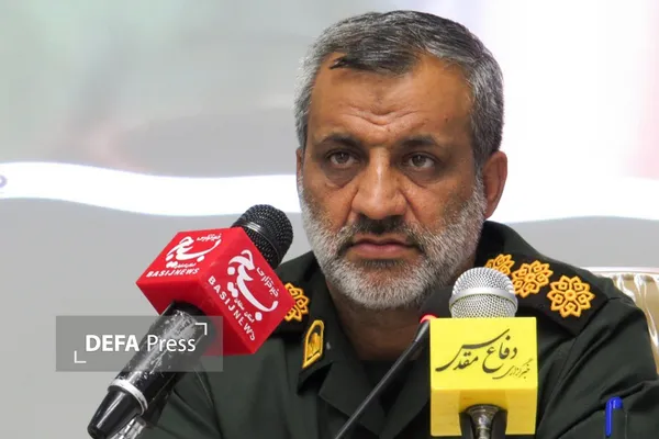 سردار شهید علی هاشمی سردار شهید علی هاشمی