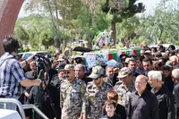 پیکر شهید «مهداد پاشایی فرد»، با حضور گسترده مردم مراغه به خاک سپرده شد