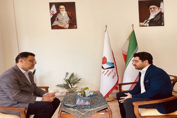 جمع‌آوری اسناد جنگ رمضان، منبعی ماندگار برای آیندگان خواهد شد
