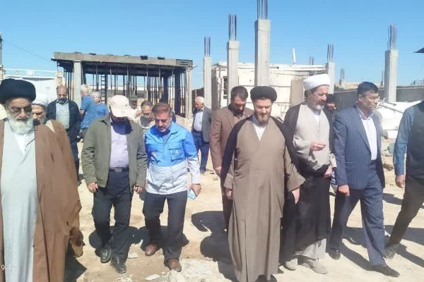 مراجع عظام تقلید، پشتوانه معنوی و مادی مردم در بحرانها هستند مراجع عظام تقلید، پشتوانه معنوی و مادی مردم در بحرانها هستند