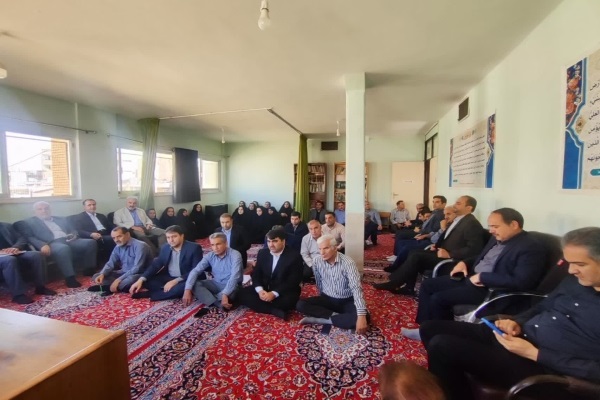 تداوم مسیر انقلاب در گرو ولایتمداری و خدمت بیمنت است تداوم مسیر انقلاب در گرو ولایتمداری و خدمت بیمنت است