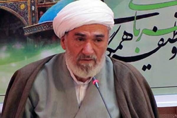 پروژه تفرقه افکنی دشمن با تشییع باشکوه پیکر قائد شهید امت شکست خورد