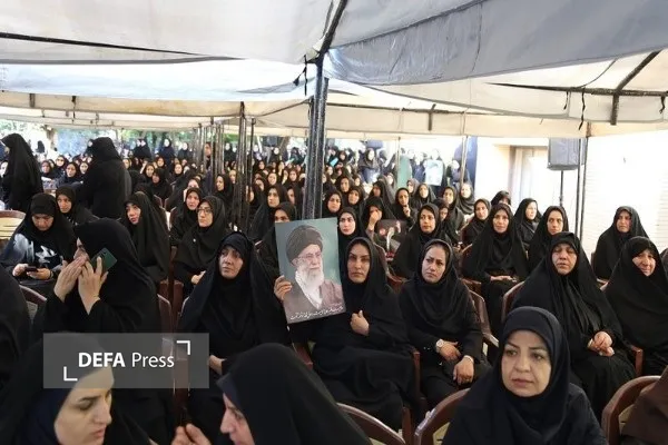 وداع با امام شهید وداع با امام شهید
