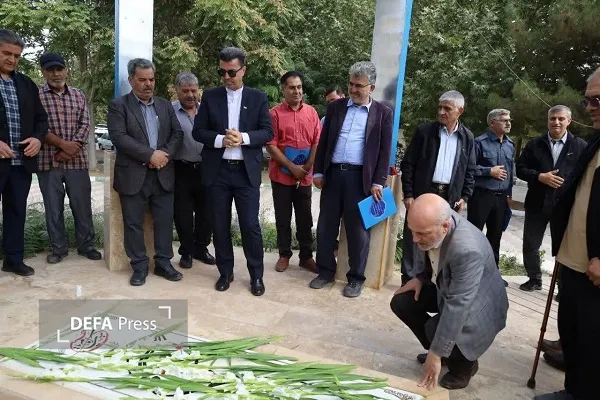احمد زارعی