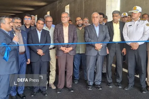 ترانشه حاجی‌آباد با اعتباری بالغ بر ۵۰۰ میلیارد تومان افتتاح شد