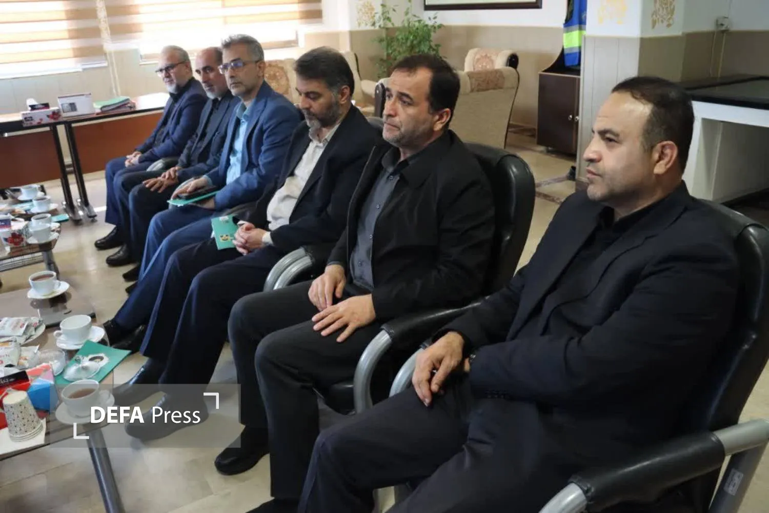 تصاویر/ نشست مشترک مدیرکل حفظ آثار و نشر ارزش‌های دفاع مقدس و مقاومت مازندران و مدیرکل صدا و سیمای استان