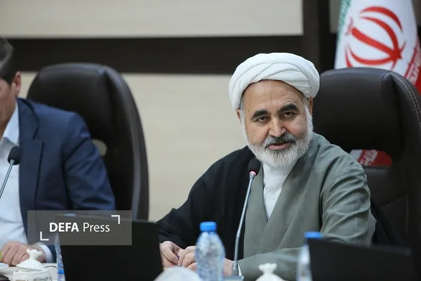 احمدنیا: بازسازی اعتماد عمومی و مقابله با جنگ شناختی دشمن، مسئولیت مشترک دولت و رسانه‌هاست