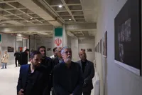 بازدید وزیر فرهنگ و ارشاد اسلامی از نمایشگاه عکس خبرگزاری دفاع مقدس