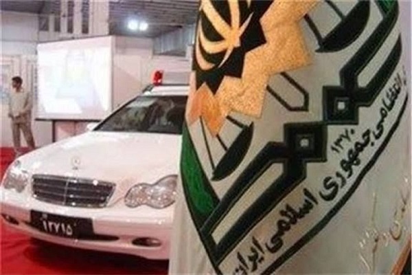 کشف محموله‌های آرد و کود شیمیایی خارج از شبکه توزیع در بروجرد