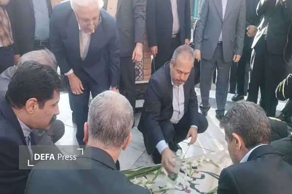 وزیر فرهنگ و ارشاد