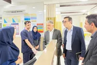 بازدید معاون درمان وزیر بهداشت از بیمارستان شهرستان سیریک؛ تأکید بر تقویت زیرساخت‌ها و تجهیزات درمانی