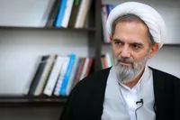 حجت الاسلام موحد نژاد: ملت ایران می‌خواهد روی پای خود بایستد 