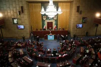 نمایندگان خبرگان رهبری: مسئولان از هر سخنی که موجب گستاخی دشمن می‌شود، اجتناب کنند
