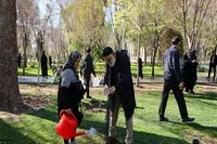 نهال‌هایی به نام شهدا در شهرکرد کاشته شد