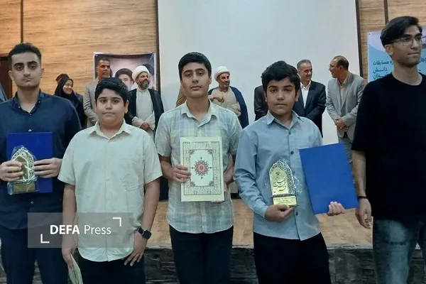 دانش آموزان دانش آموزان