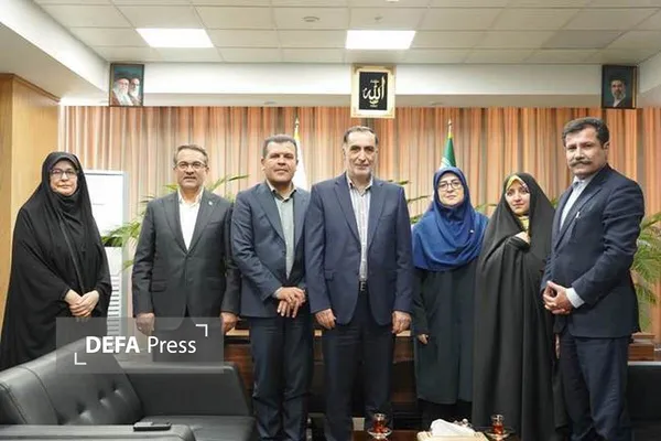 معاونان رئیس جمهور در بنیاد شهید