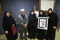 «زنگ آخر» در گالری فکه به صدا درآمد؛ روایت مقاومت در قاب هنر