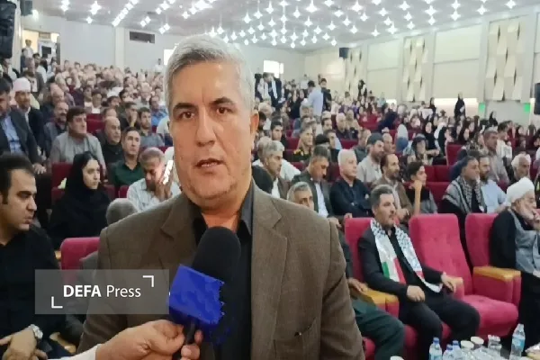 رهبر شهید انقلاب نماد مدیریت جهادی و بصیرت بود رهبر شهید انقلاب نماد مدیریت جهادی و بصیرت بود