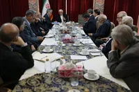 عارف: شورا‌های عالی نباید در امور اجرایی دانشگاه‌ها دخالت کنند