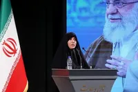 مادر شهیدان شمقدری: رهنمودهای رهبر شهید در خانه ما جاری بود