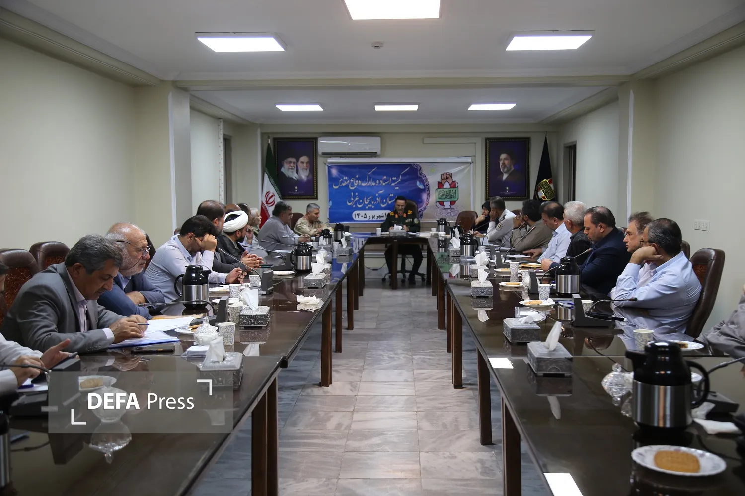 تصاویر/برگزاری جلسه کمیته اسناد و مدارک دفاع مقدس با موضوع جنگ ۴۰ روزه