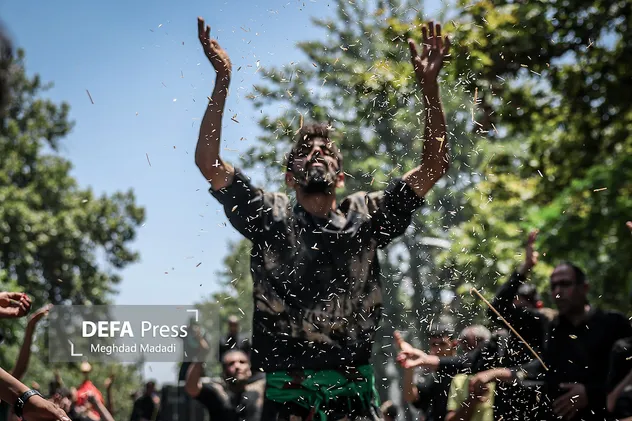 دسته عزاداری سومین روز شهادت امام حسین(ع)