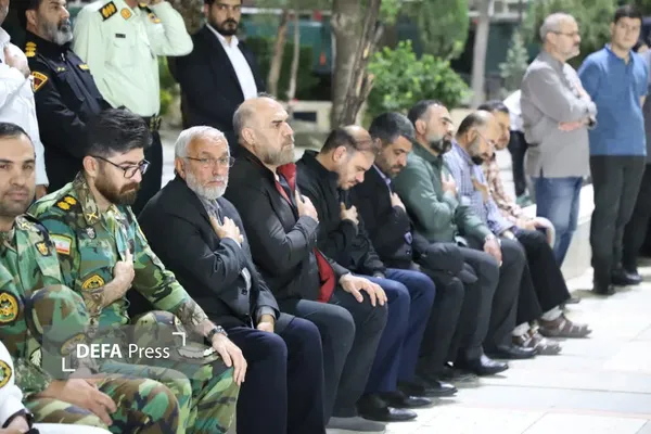 به گزارش خبرنگار دفاعپرس از البرز، مراسم سالروز آزادسازی خرمشهر و گرامیداشت ۱۸۶ شهید جنگ رمضان استان البرز، شب گذشته در فضایی آکنده از عطر ایثار و شهادت و با حضور پرشور مردم، خانوادههای معظم شهدا، ایثارگران، آزادگان، جانبازان، به گزارش خبرنگار دفاعپرس از البرز، مراسم سالروز آزادسازی خرمشهر و گرامیداشت ۱۸۶ شهید جنگ رمضان استان البرز، شب گذشته در فضایی آکنده از عطر ایثار و شهادت و با حضور پرشور مردم، خانوادههای معظم شهدا، ایثارگران، آزادگان، جانبازان،