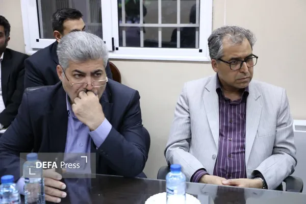 دفاع پرس یزد