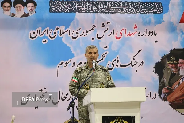 رئیس سازمان حفظ آثار و نشر ارزشهای دفاع مقدس ارتش رئیس سازمان حفظ آثار و نشر ارزشهای دفاع مقدس ارتش