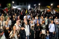 فیلم/ جان فدایان ملکشاهی در سنگر خیابان در شب هشتاد وهشت