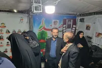 تصاویر/ حضور مدیرکل حفظ آثار دفاع مقدس و مقاومت استان مرکزی در غرفه سلام شهید اراک