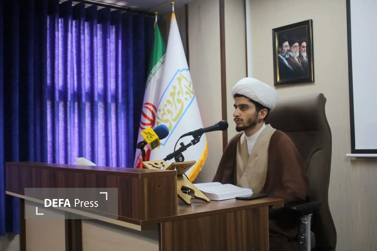 تصاویر/ رونمایی از کتاب «امر به معروف و نهی از منکر» آیت الله حائری شیرازی