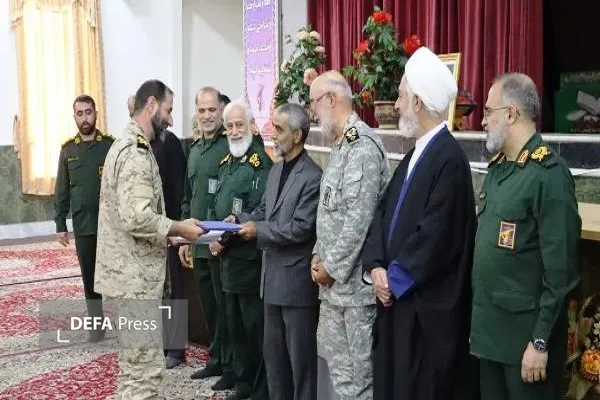 برگزاری آئین تکریم و معارفه فرمانده لشکر ۲۵ کربلا+ تصاویر برگزاری آئین تکریم و معارفه فرمانده لشکر ۲۵ کربلا+ تصاویر