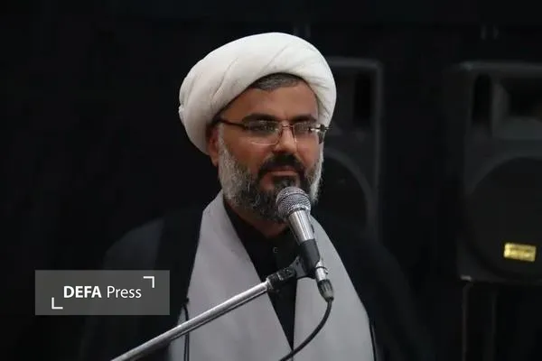 آزاد