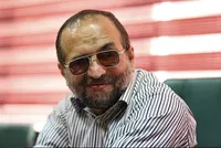 انتقاد «مجتبی شاکری» به سخنان رئیس بنیاد شهید و امور ایثارگران/ از سیاه‌نمایی تا تغییر پارادایم