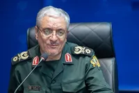 سردار طلایی‌نیک: تأمین ذخایر راهبردی نیروهای مسلح/ تا شکست دشمن دفاع هجومی ادامه می‌یابد
