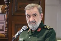 سرلشکر رضایی: آمریکا باید بین پذیرش شروط ایران و تتمه حیثیتش یکی را انتخاب کند
