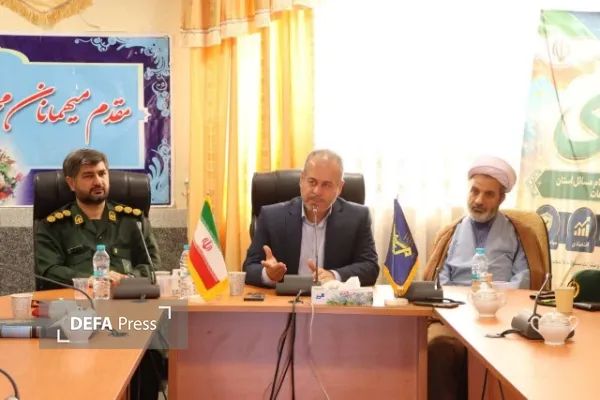 معاون سیاسی