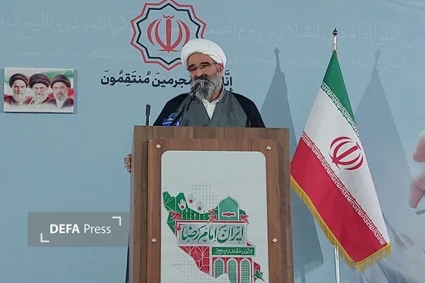 مطیعی-امام جمعه سمنان مطیعی-امام جمعه سمنان