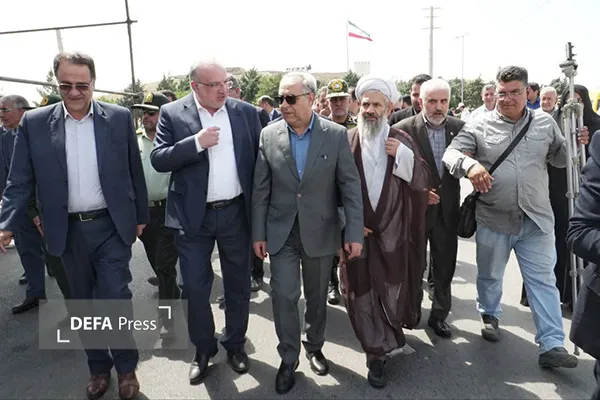 بلوار شهید پرکار و ۱۲ اتوبوس شهری در مراغه به بهره‌برداری رسید