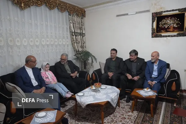 دیدار با خانواده شهیدان رمضان و جنگ 12 روزه در کرمامشاه