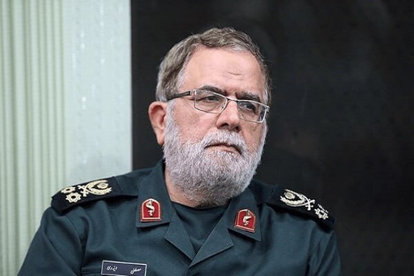 نائب القائد العام للحرس الثوري: لقد حطم الشعب الإيراني إنجازات العدو لـ35 عامًا نائب القائد العام للحرس الثوري: لقد حطم الشعب الإيراني إنجازات العدو لـ35 عامًا