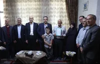 زندیه وکیلی: حضور در کنار خانواده شهدا به برنامه‌های هفته دولت برکت می‌دهد