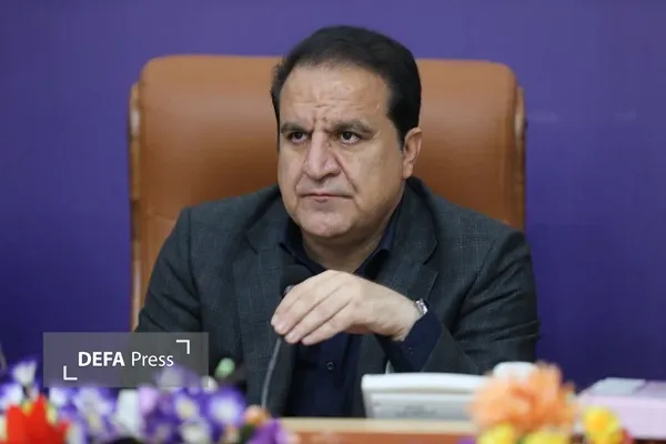 کرمی استاندار