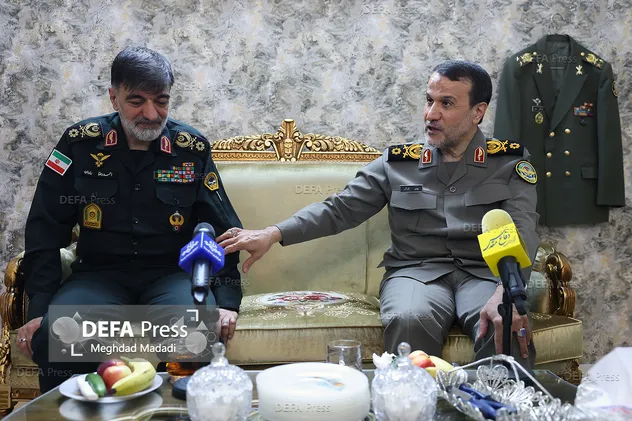 دیدار سردار رادان با خانواده شهیدان موسوی و دره‌باغی