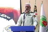 مردم ایران در روز‌های سخت میدان را ترک نکردند و همواره برای دفاع از کشور ایستاده‌اند