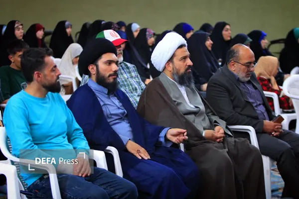 تصاویر/ تجلیل از عوامل برگزاری تجمعات شبانه جنگ رمضان در چهارباغ