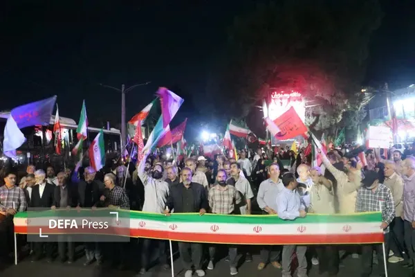 تصاویر/دویست و بیست و هشتمین شب از راهپیمایی محوری مردم شهرستان کرج