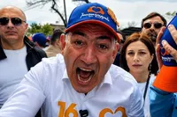 Mass Arrests of Russians Ahead of Armenia's Parliamentary Elections